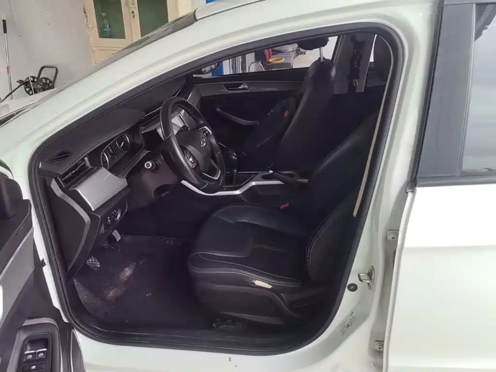 Chery Arrizo 5 — миниатюра 15