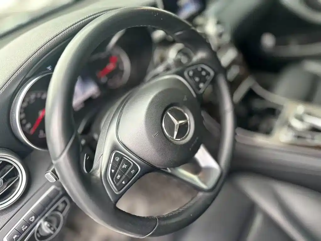 Mercedes-Benz GLC — миниатюра 16