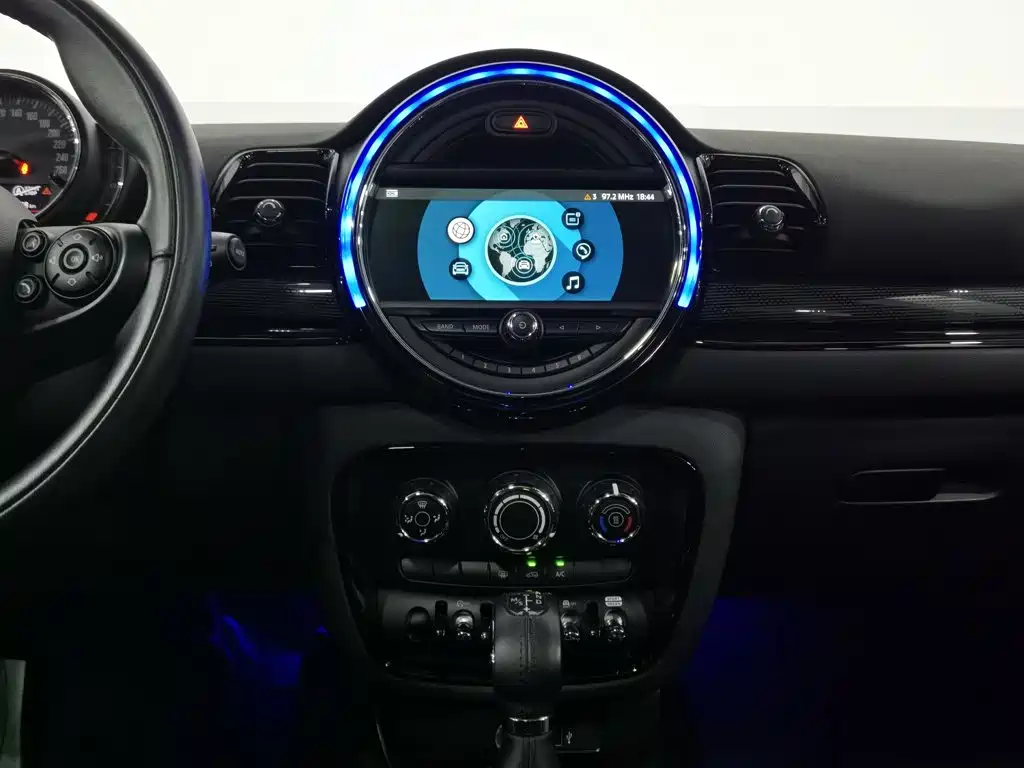 MINI Mini Clubman — миниатюра 12