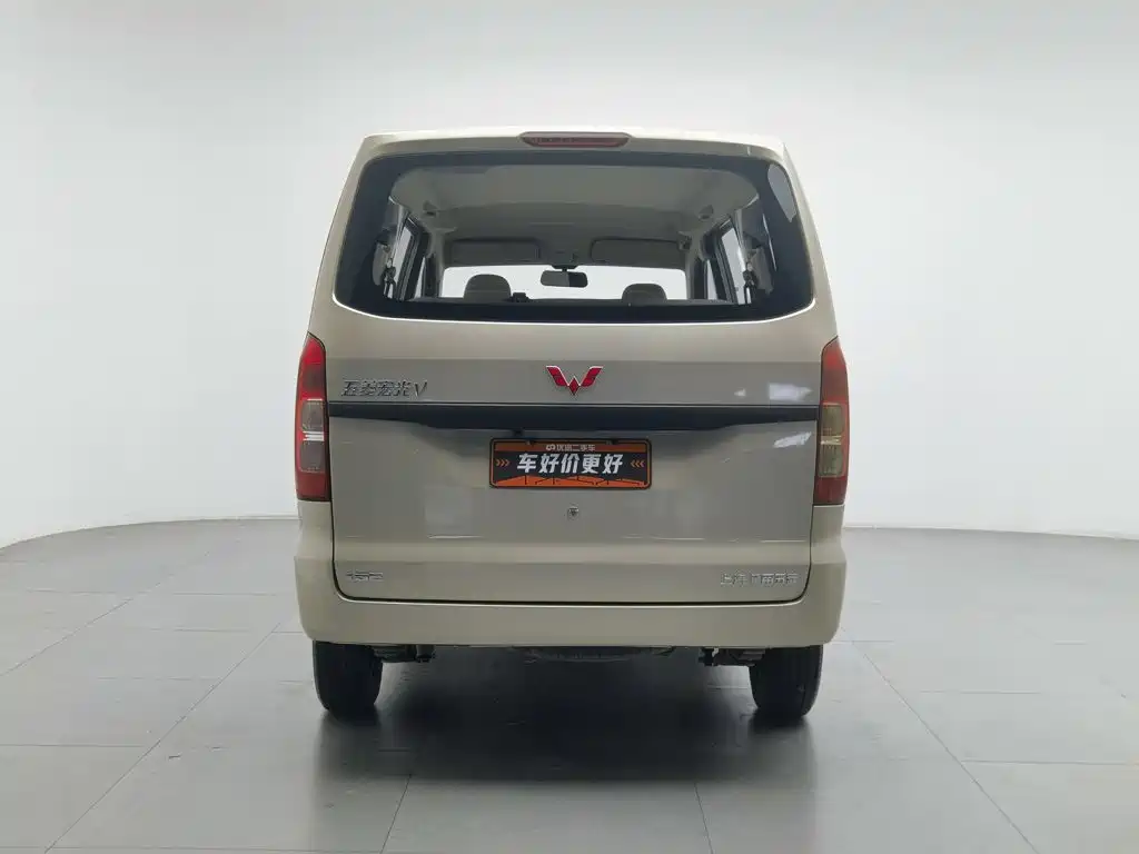 Wuling Hongguang V — миниатюра 4