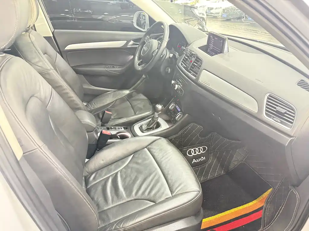 Audi Q3 (Import) — миниатюра 5