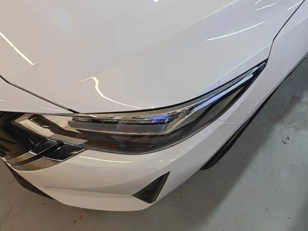 Nissan Sylphy — миниатюра 24