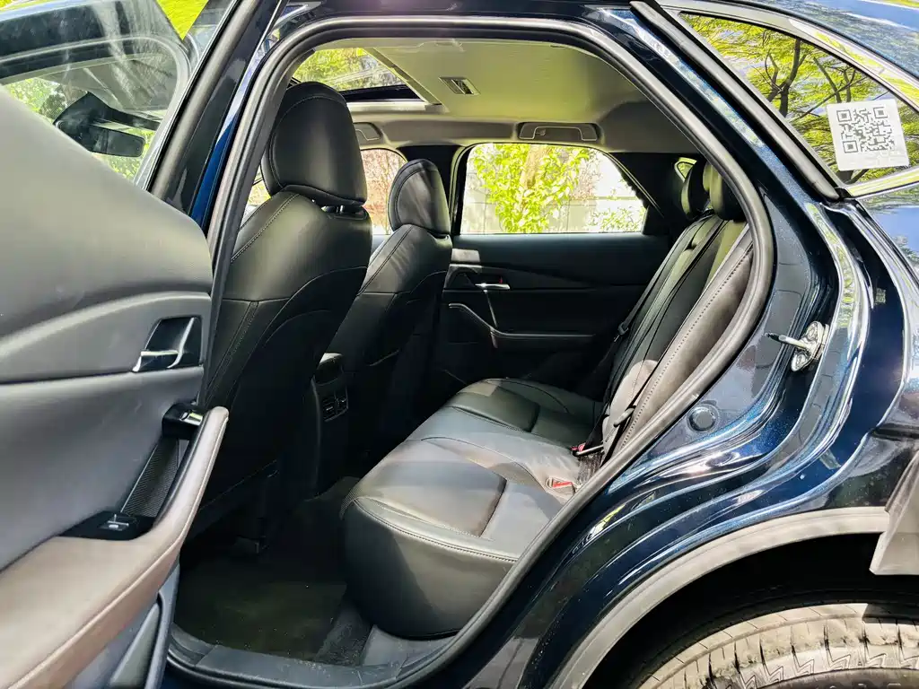 Mazda CX-30 — миниатюра 9