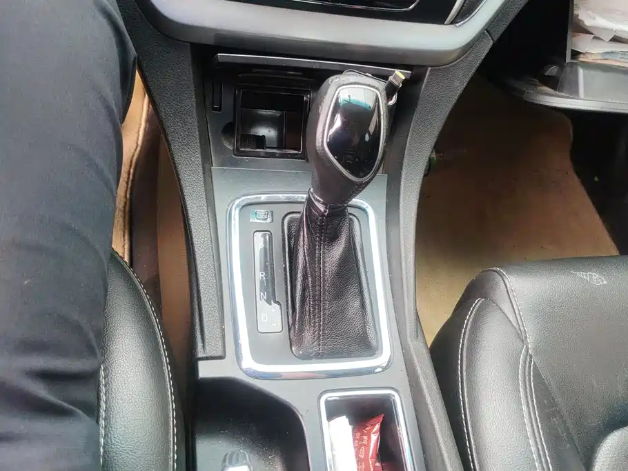 Geely Emgrand — миниатюра 16