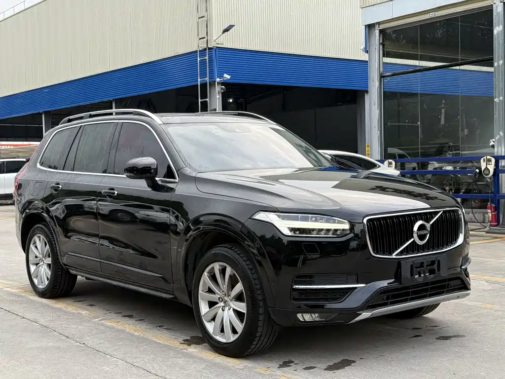 Volvo XC90 2016