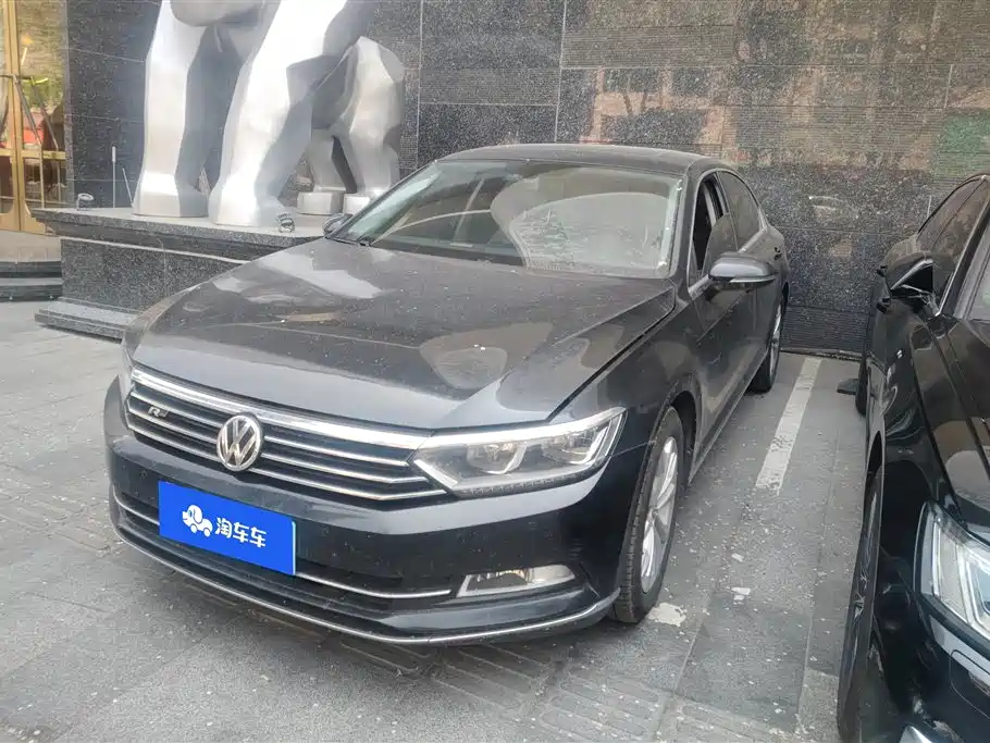 Volkswagen Magotan 2016