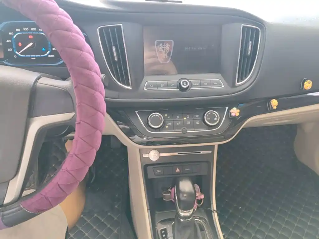 Roewe 360 — миниатюра 13