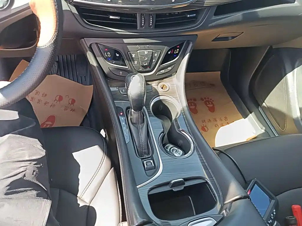 Buick Envision Plus — миниатюра 14