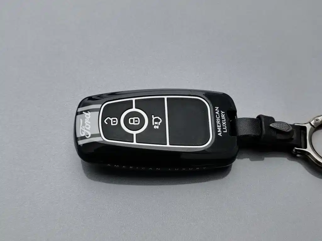 Ford Mondeo — миниатюра 19