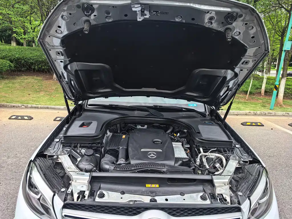 Mercedes-Benz GLC 2019 GLC 260 L 4MATIC