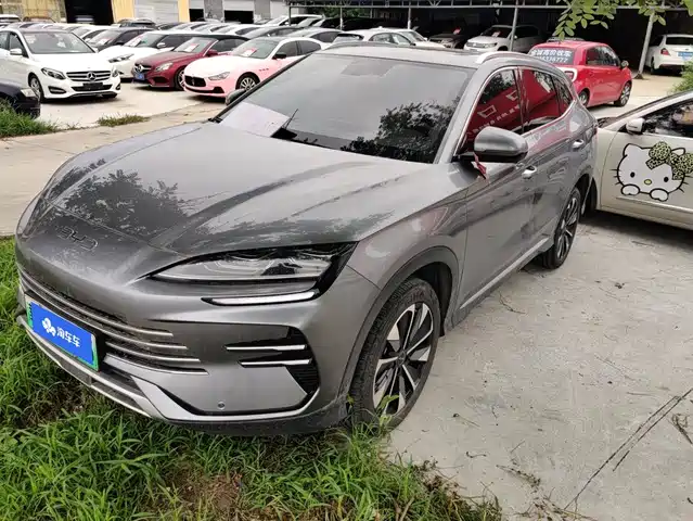 2025 BYD Song EV