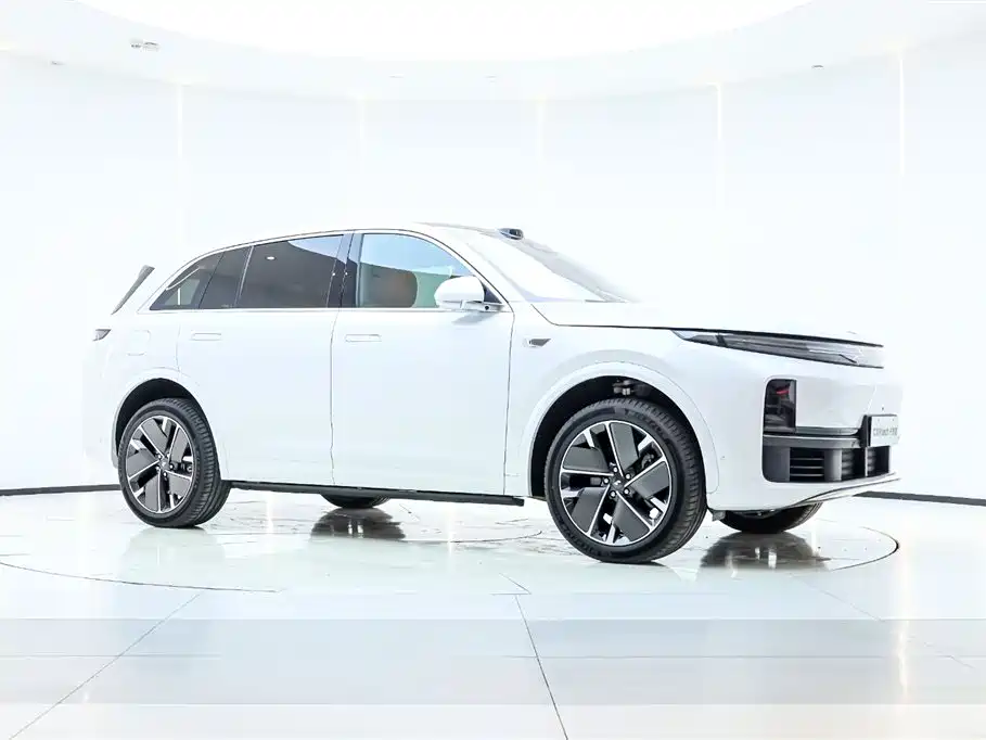Li Auto IDEAL L7