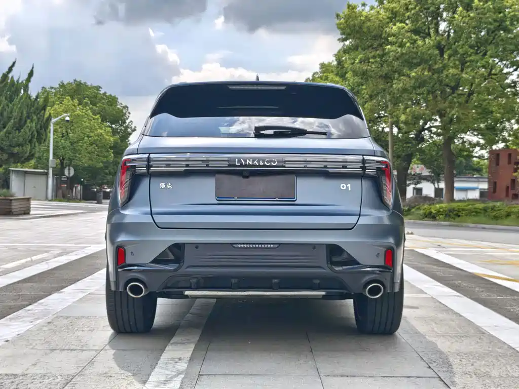 Lynk & Co 01 — миниатюра 18