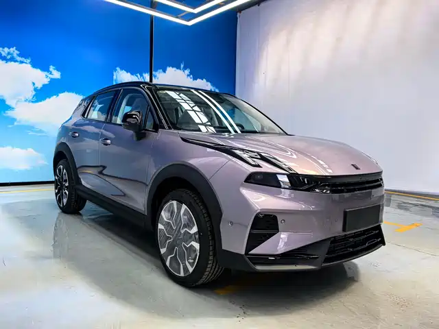 2026 Lynk & Co 06