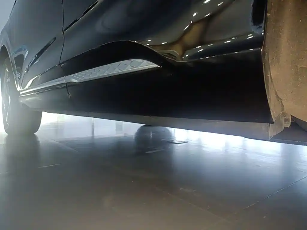 Hongqi Hongqi HS3 PHEV — миниатюра 22