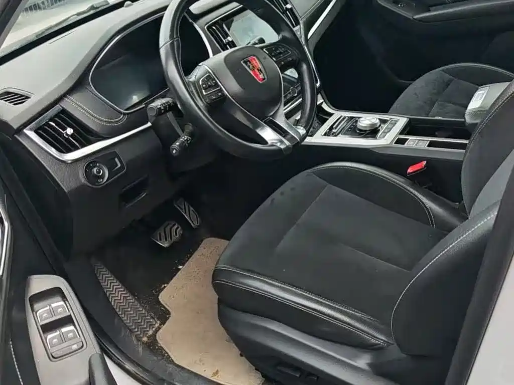 Roewe RX5 New Energy — миниатюра 8