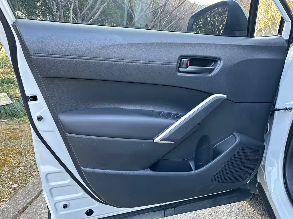 TOYOTA COROLLA SHARP AMPLIFIER