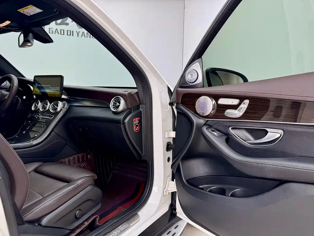 Mercedes-Benz GLC — миниатюра 14