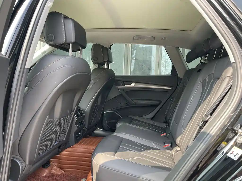 Audi Q5L — миниатюра 6