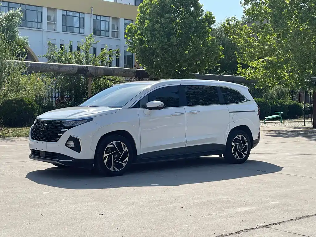 Hyundai Custo 2022