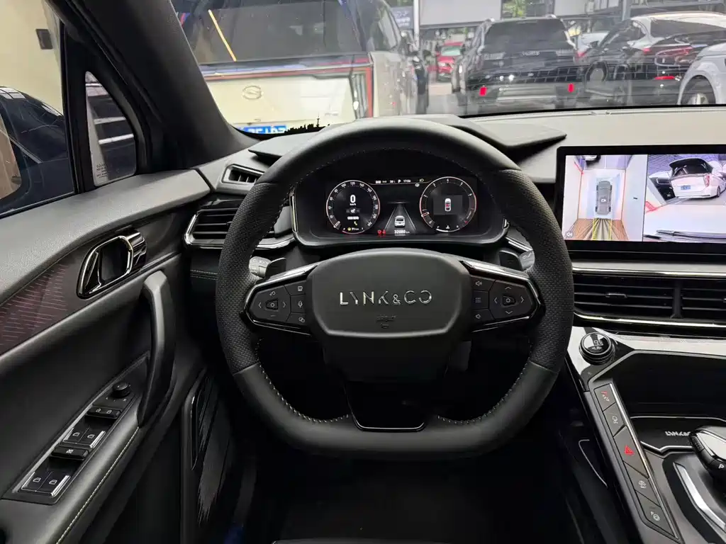 Lynk & Co 06 — миниатюра 20