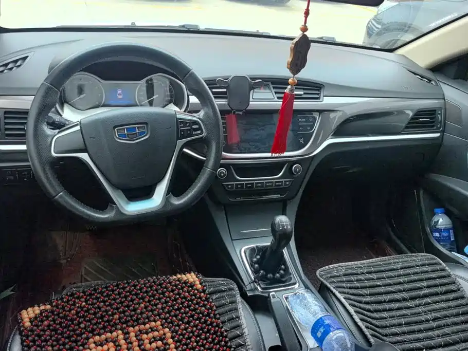 Geely Emgrand — миниатюра 12