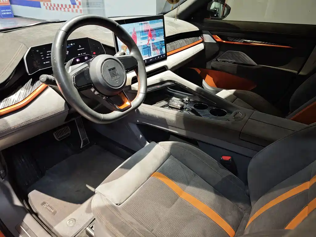 ZEEKR EXTREME KRYPTON 001