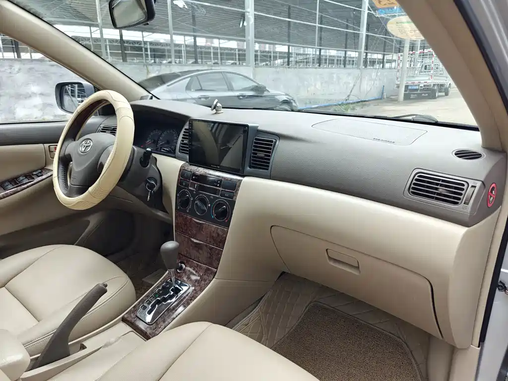 Toyota Corolla — миниатюра 21