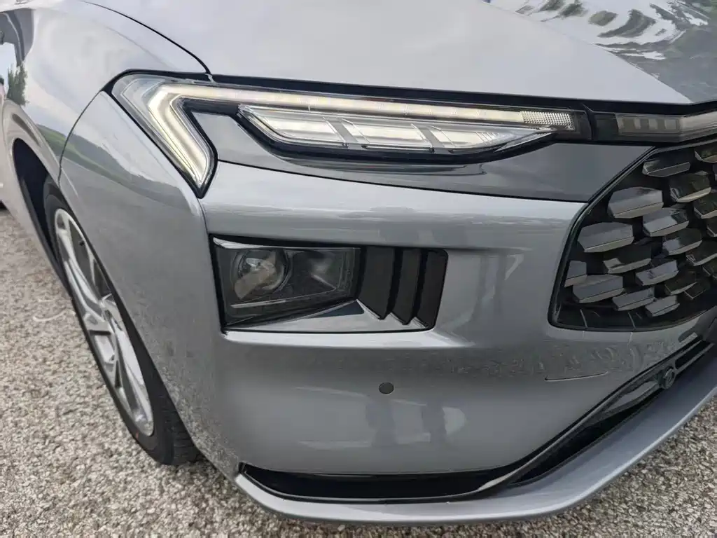 Ford Mondeo — миниатюра 14