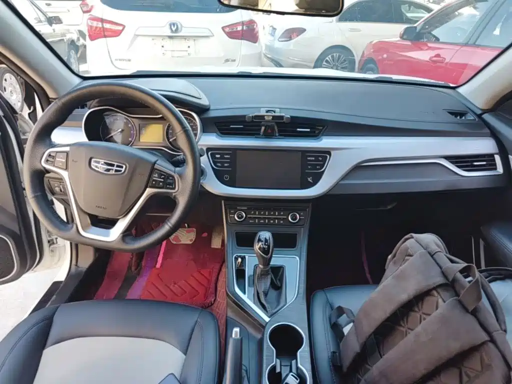 Geely Vision — миниатюра 10