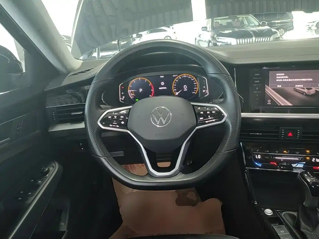 Volkswagen Passat — миниатюра 11
