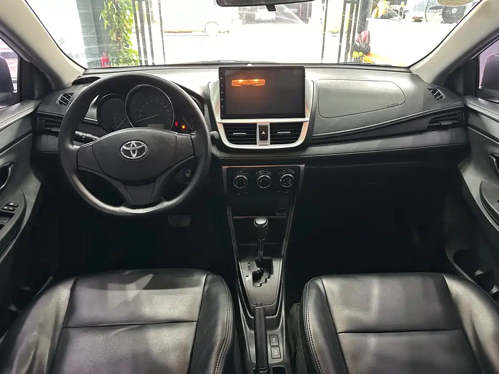 TOYOTA VIOS