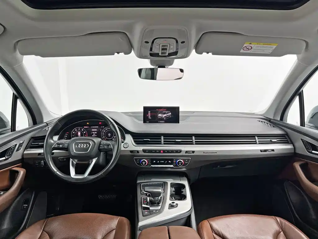 Audi Q7 — миниатюра 24