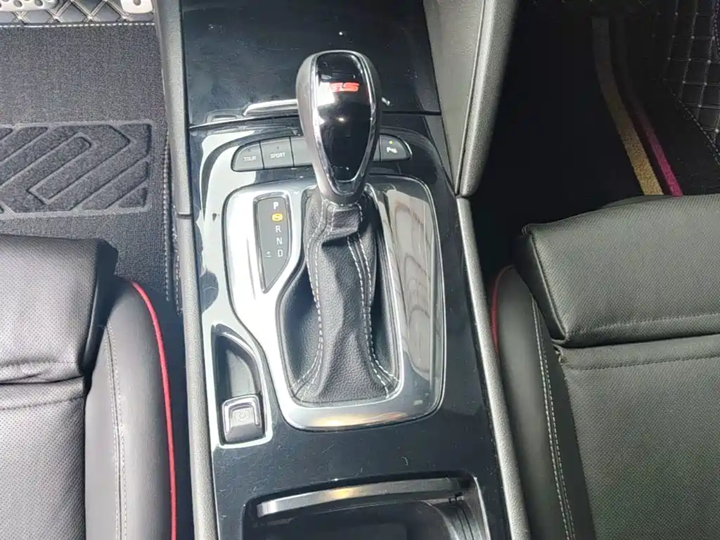 Buick Regal — миниатюра 14
