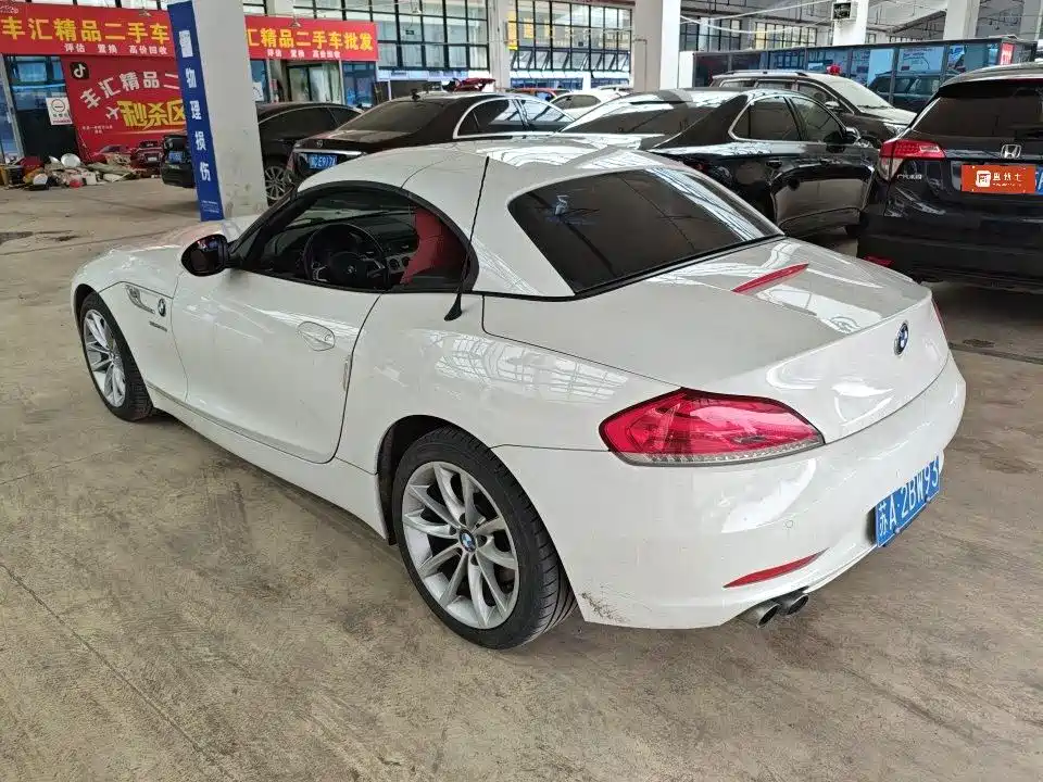 BMW Z4 — миниатюра 6