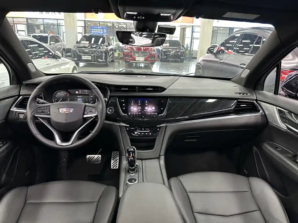 Cadillac XT6 — миниатюра 9