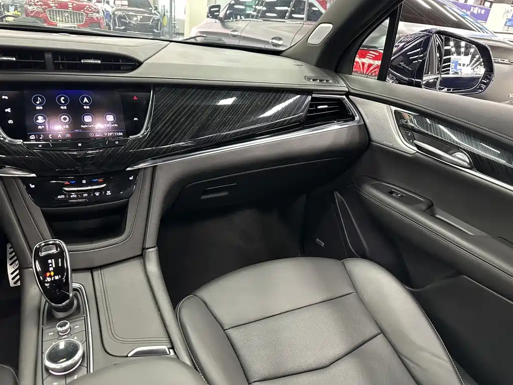 Cadillac XT6 — миниатюра 30