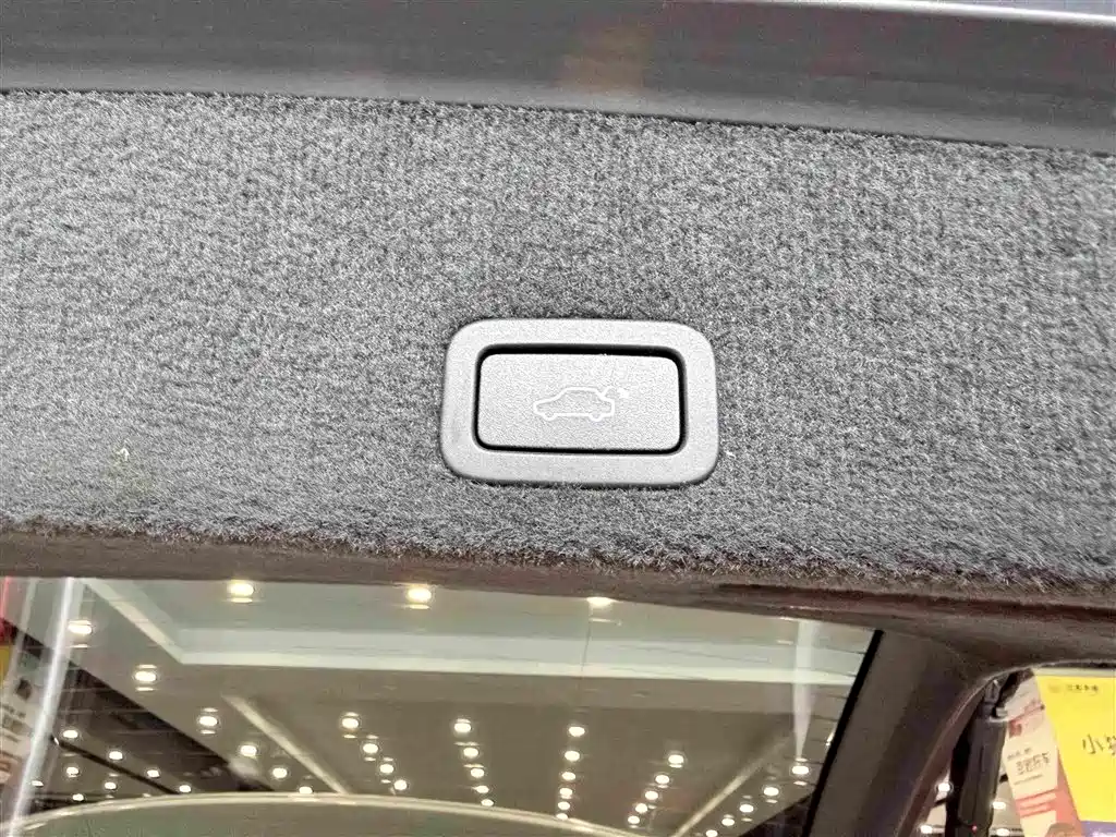 Volvo XC60 — миниатюра 30