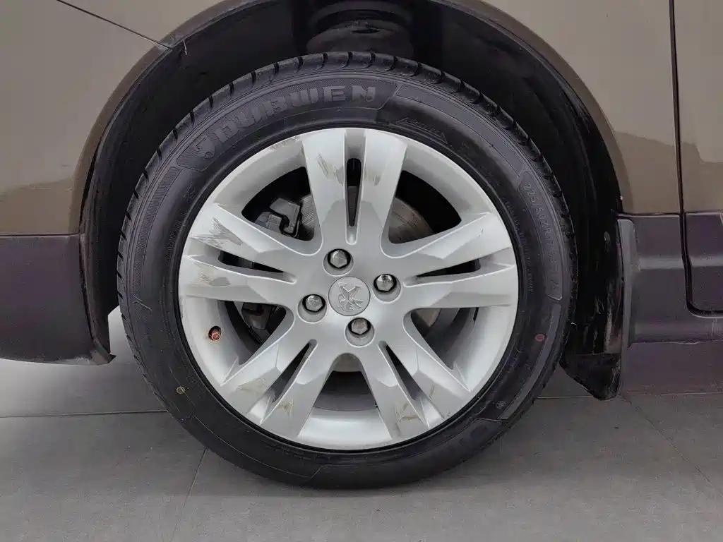Peugeot 3008 — миниатюра 17
