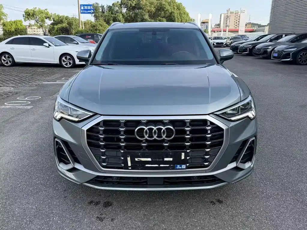 Audi Q3 — миниатюра 10