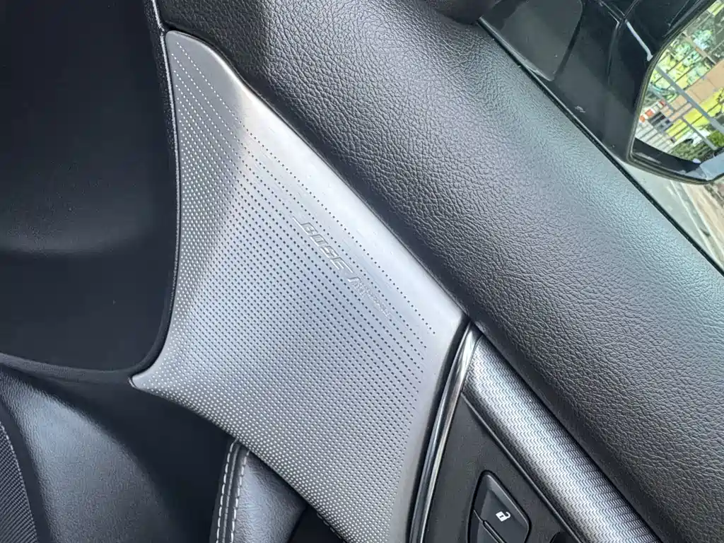 Cadillac CT5 — миниатюра 13