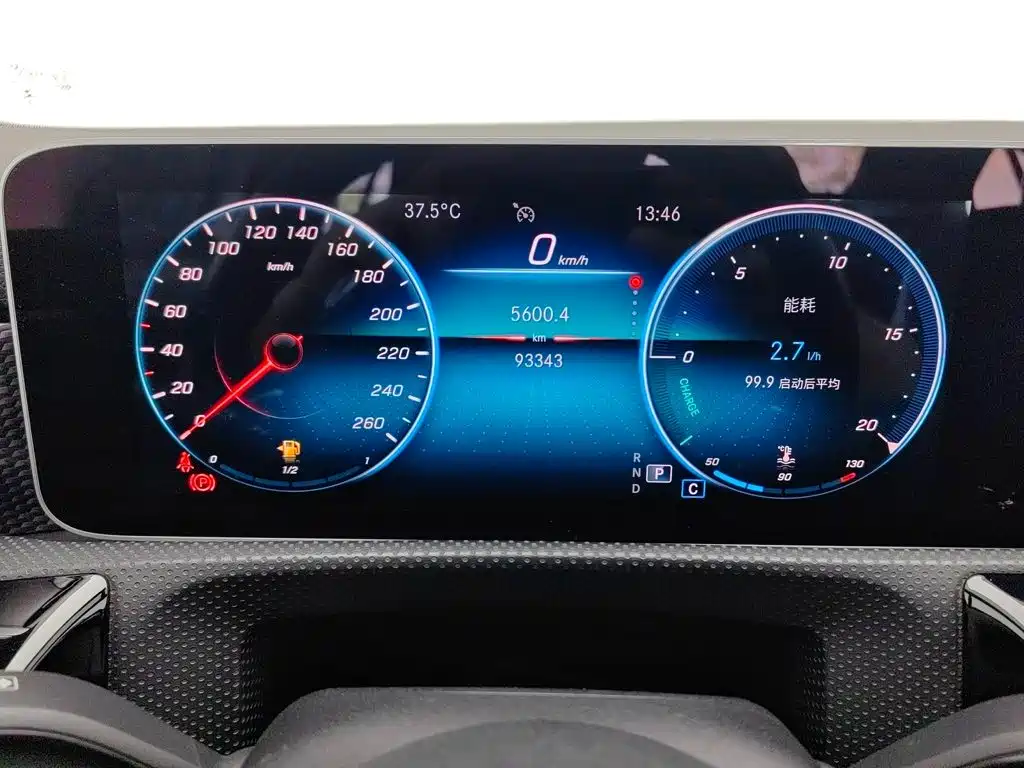 Mercedes-Benz A-Class — миниатюра 9