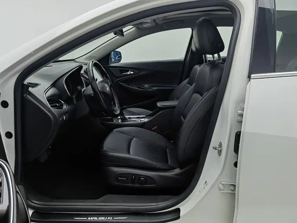 Chevrolet Malibu XL — миниатюра 10