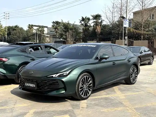 2023 MG MG7