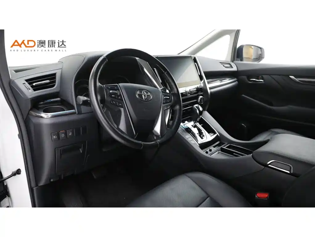 Toyota Vellfire — миниатюра 6