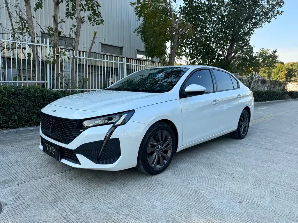 2022 Peugeot 408 - zdjęcie 1 z 14