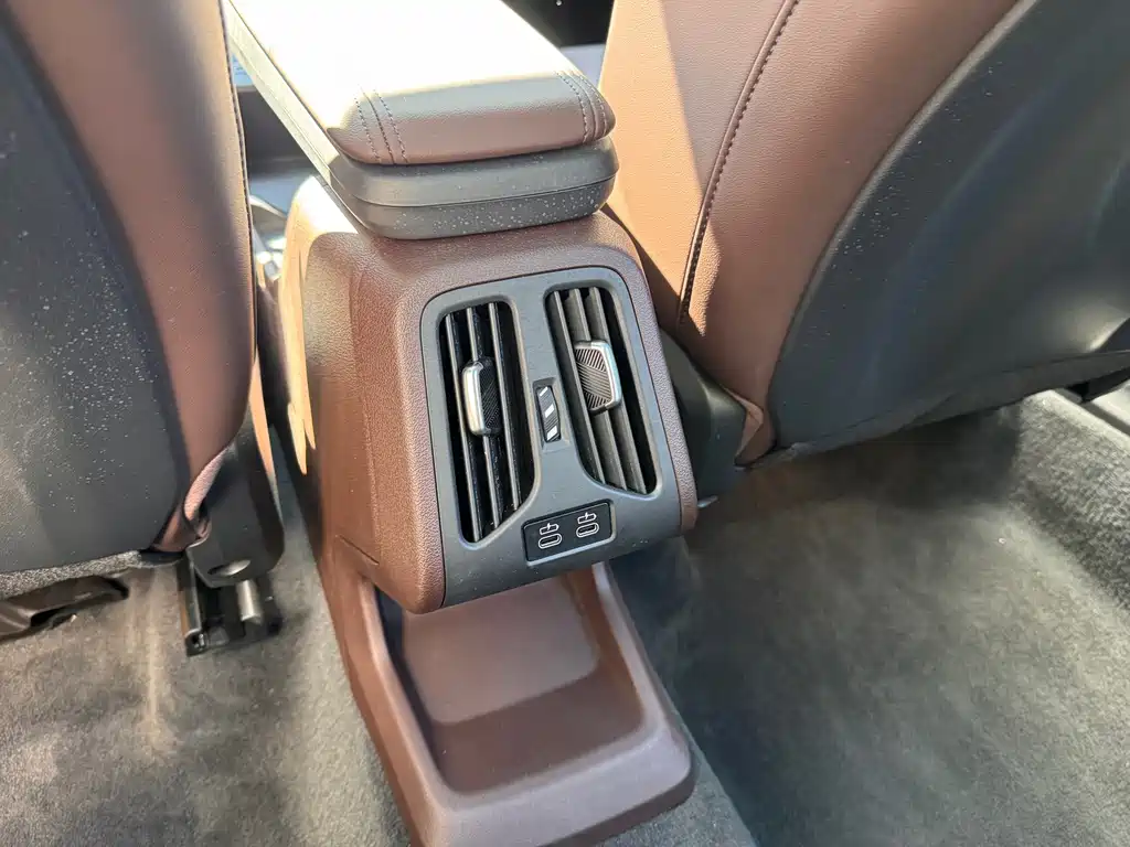BMW X1 — миниатюра 18