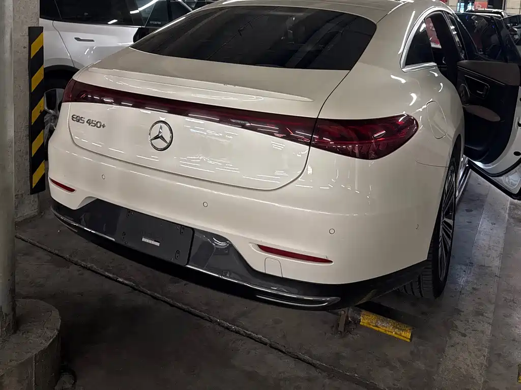 Mercedes-Benz EQS — миниатюра 12