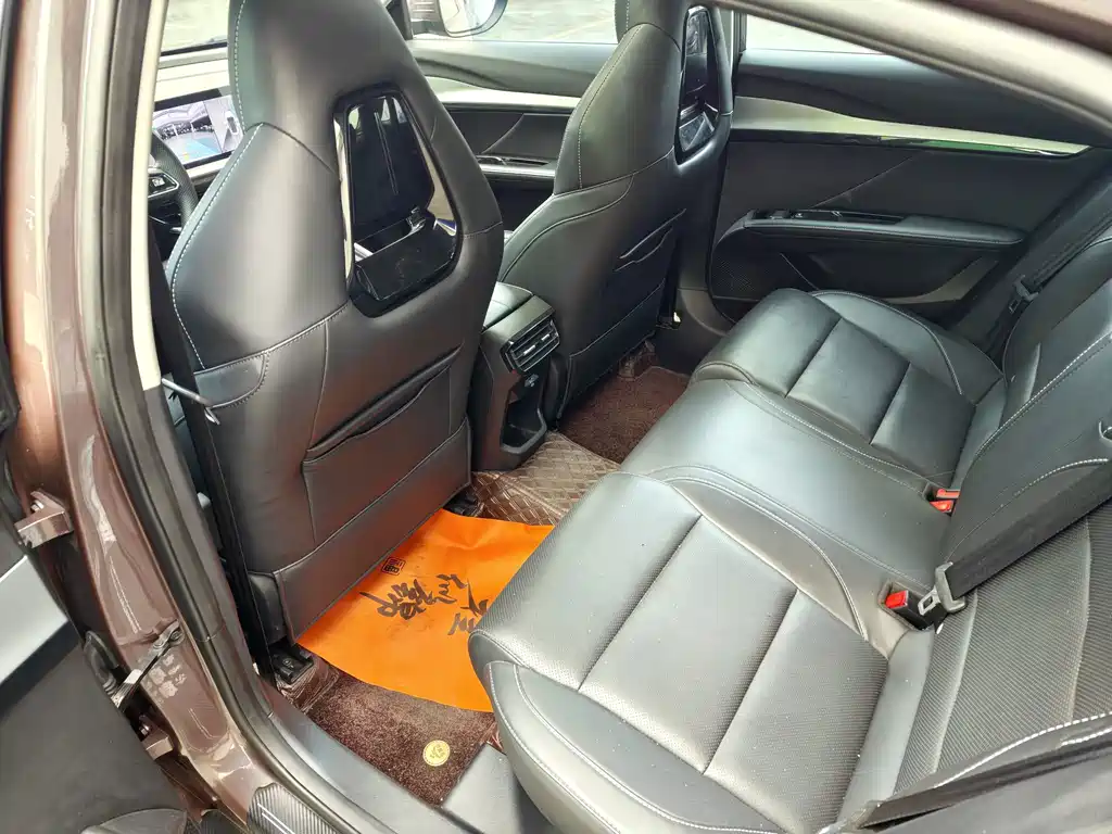 MG MG5 Scorpio — миниатюра 9