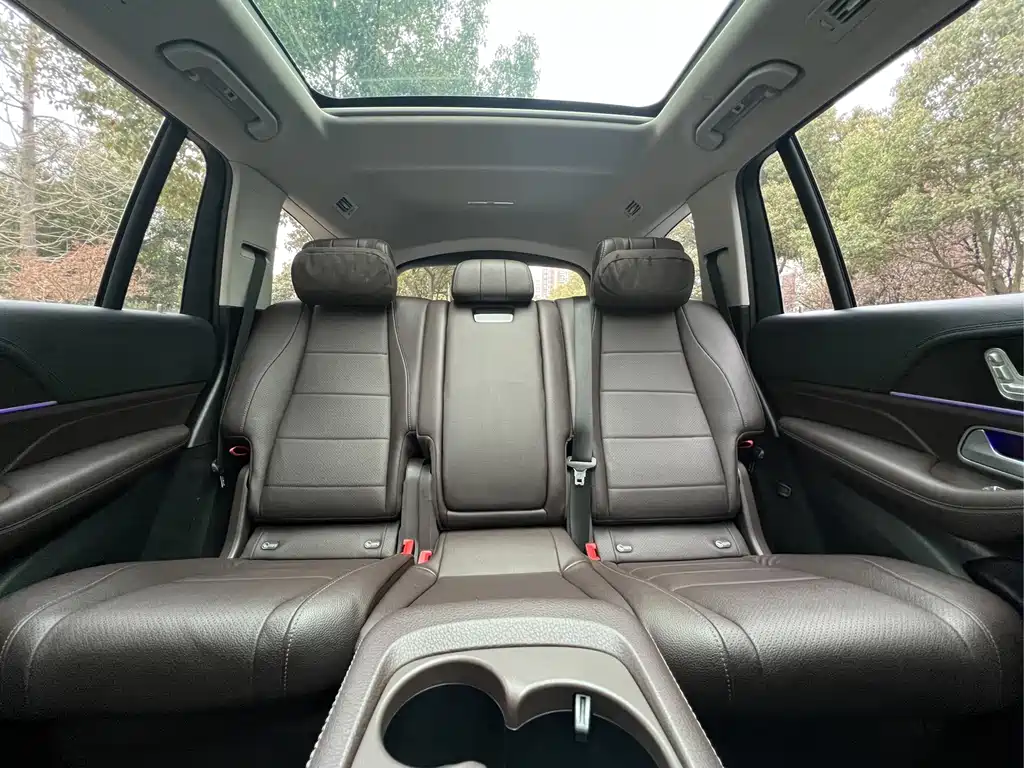 Mercedes-Benz GLS — миниатюра 9